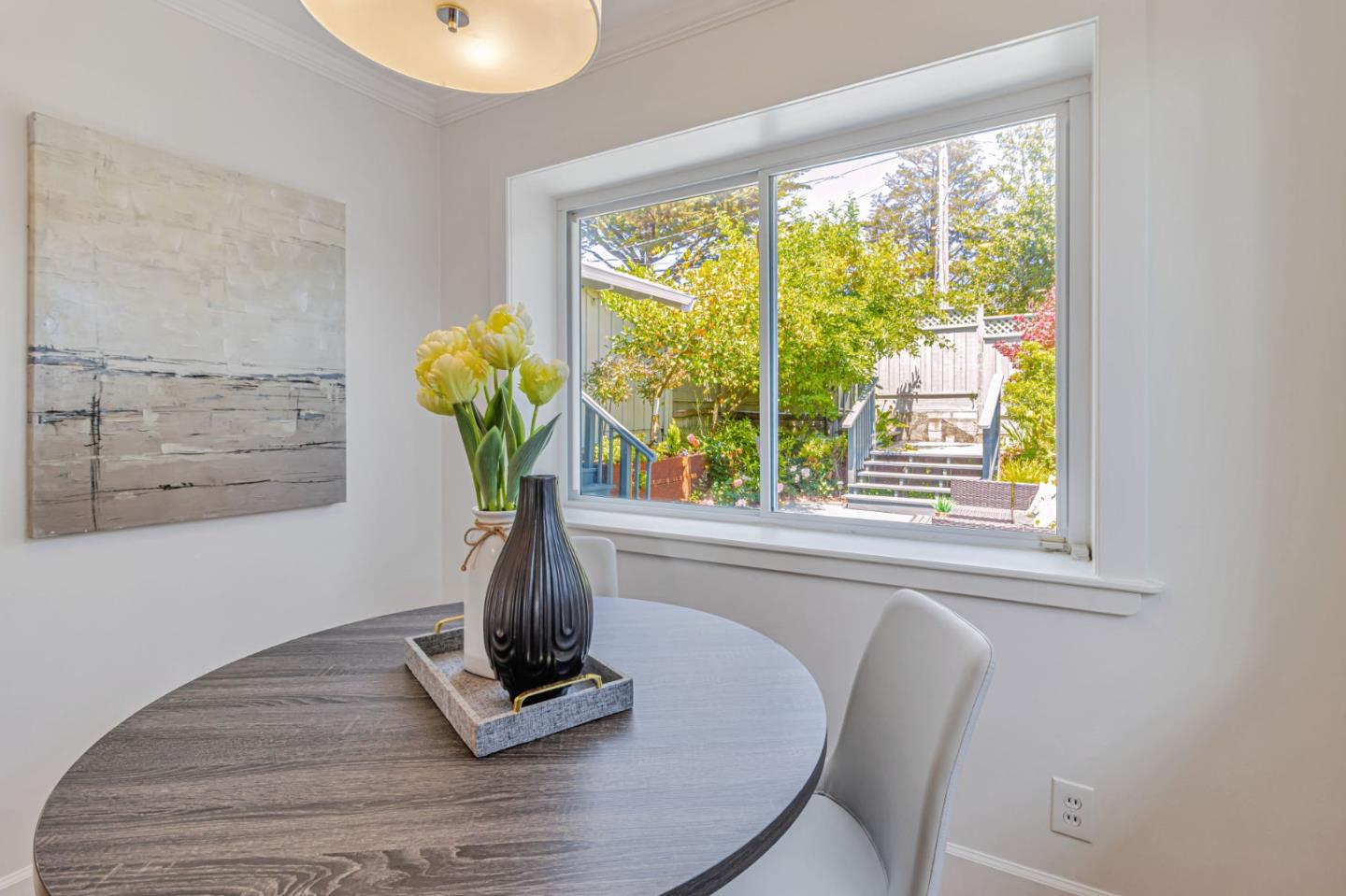 Detail Gallery Image 16 of 106 For 6827 Ridgewood Dr, Oakland,  CA 94611 - 5 Beds | 3 Baths