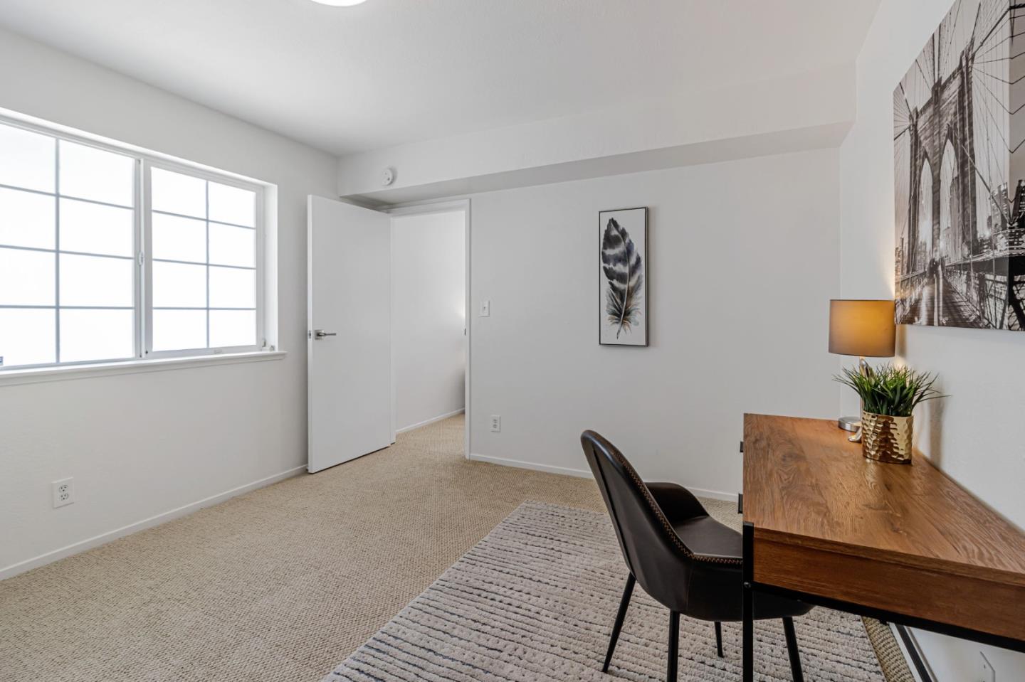 Detail Gallery Image 23 of 106 For 6827 Ridgewood Dr, Oakland,  CA 94611 - 5 Beds | 3 Baths