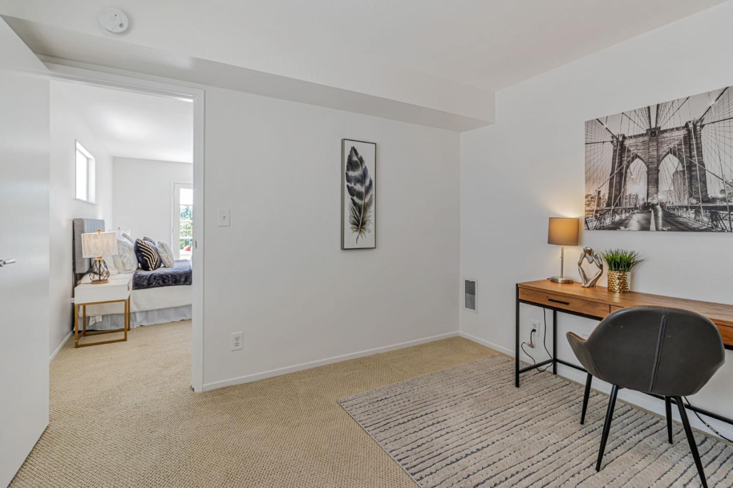 Detail Gallery Image 24 of 106 For 6827 Ridgewood Dr, Oakland,  CA 94611 - 5 Beds | 3 Baths