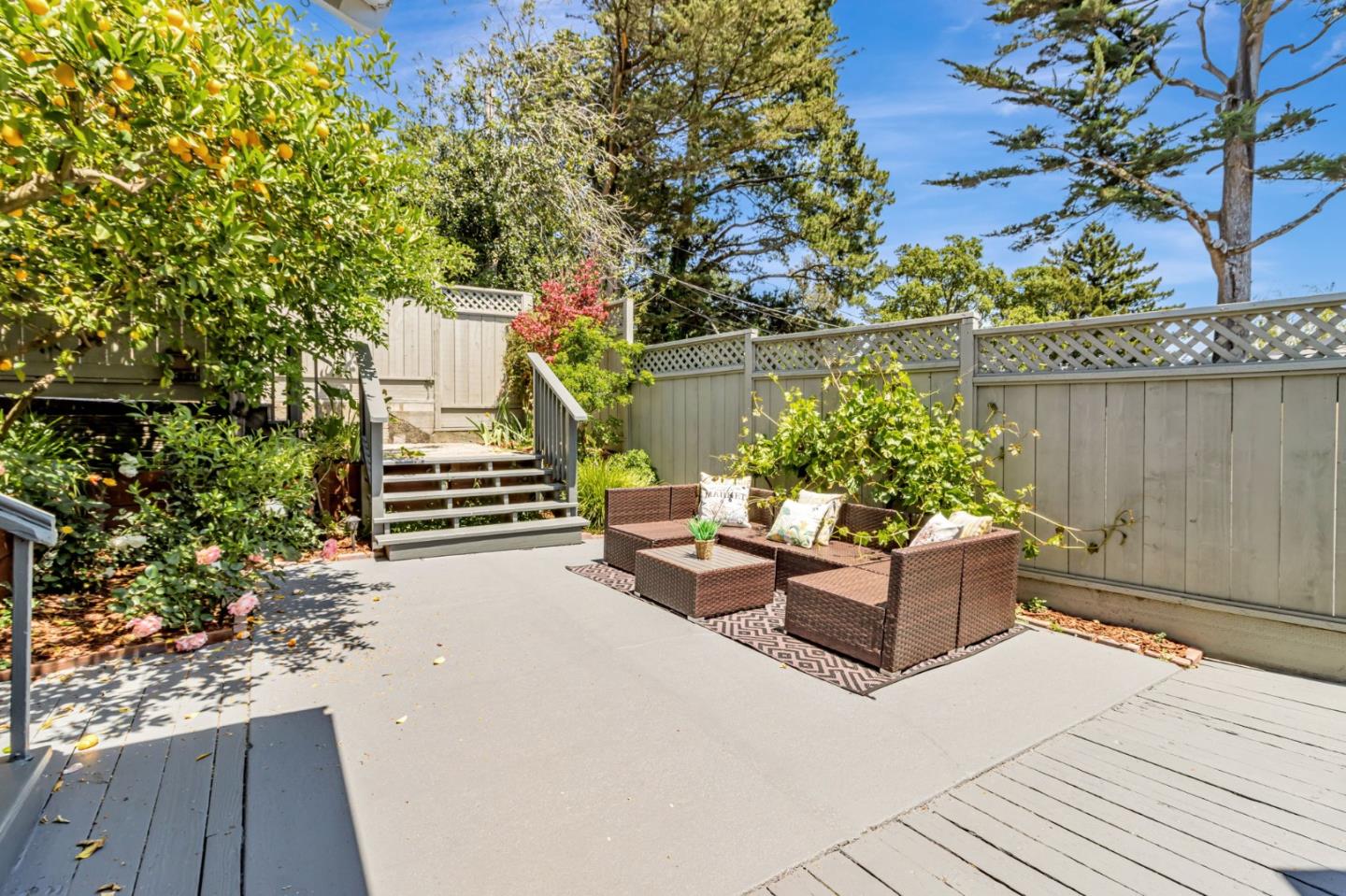 Detail Gallery Image 51 of 106 For 6827 Ridgewood Dr, Oakland,  CA 94611 - 5 Beds | 3 Baths