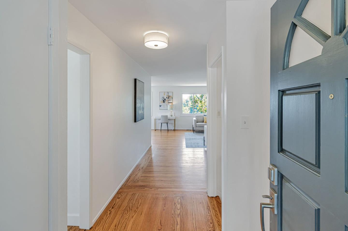 Detail Gallery Image 6 of 106 For 6827 Ridgewood Dr, Oakland,  CA 94611 - 5 Beds | 3 Baths