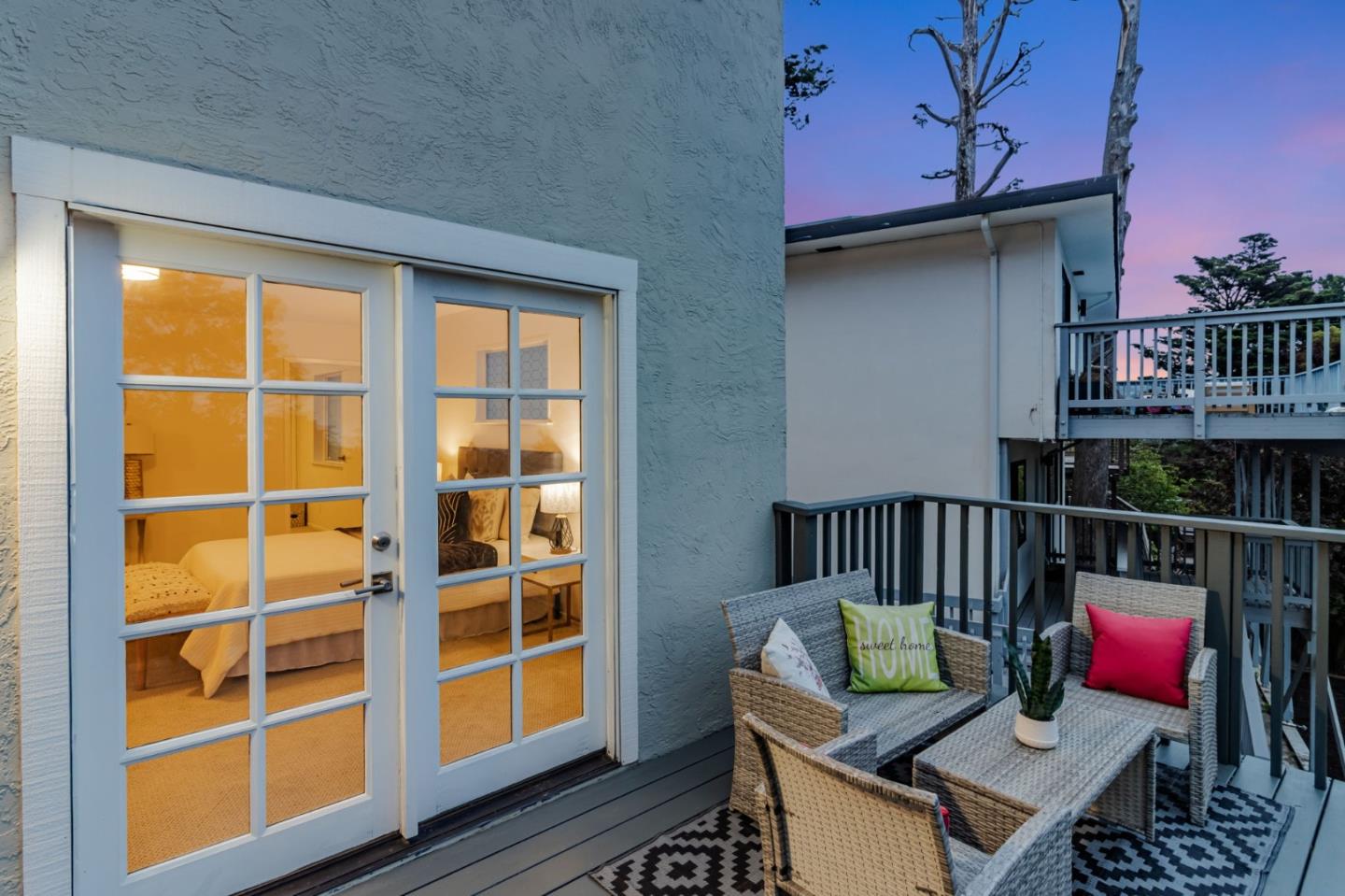 Detail Gallery Image 65 of 106 For 6827 Ridgewood Dr, Oakland,  CA 94611 - 5 Beds | 3 Baths