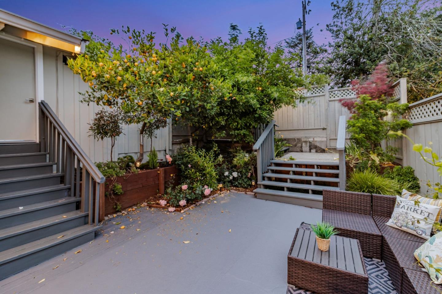 Detail Gallery Image 69 of 106 For 6827 Ridgewood Dr, Oakland,  CA 94611 - 5 Beds | 3 Baths