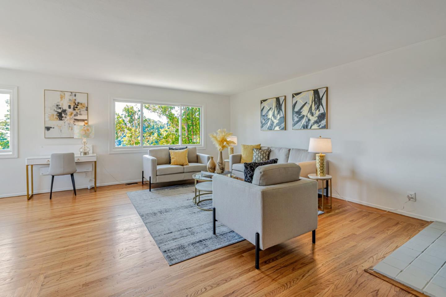 Detail Gallery Image 8 of 106 For 6827 Ridgewood Dr, Oakland,  CA 94611 - 5 Beds | 3 Baths