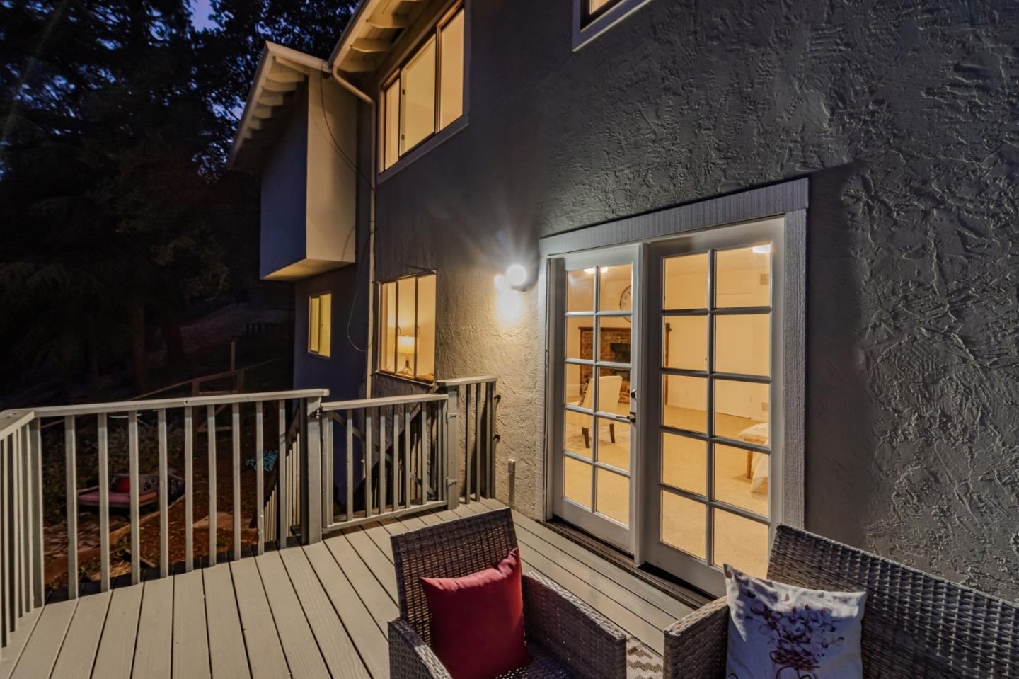 Detail Gallery Image 86 of 106 For 6827 Ridgewood Dr, Oakland,  CA 94611 - 5 Beds | 3 Baths
