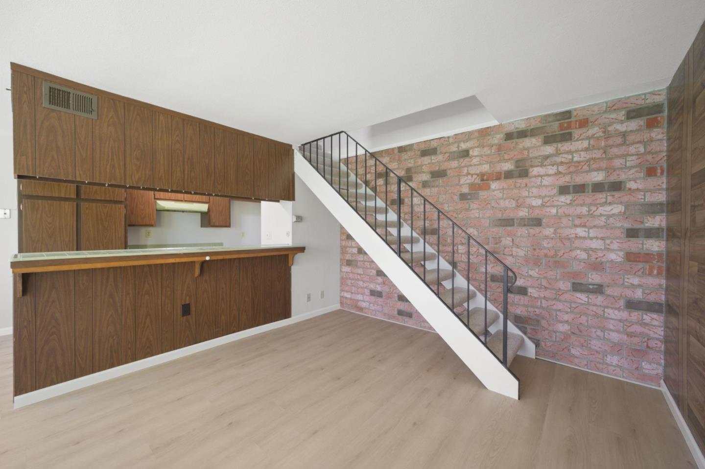 Detail Gallery Image 11 of 23 For 774 Blossom Hill Rd #2,  San Jose,  CA 95123 - 2 Beds | 1 Baths