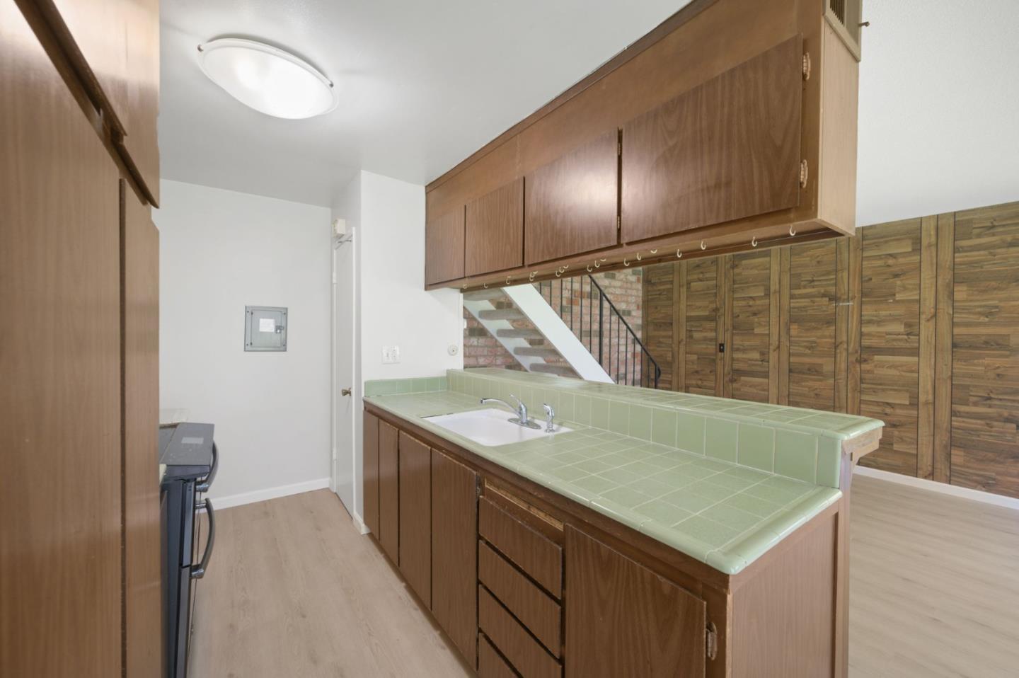 Detail Gallery Image 13 of 23 For 774 Blossom Hill Rd #2,  San Jose,  CA 95123 - 2 Beds | 1 Baths
