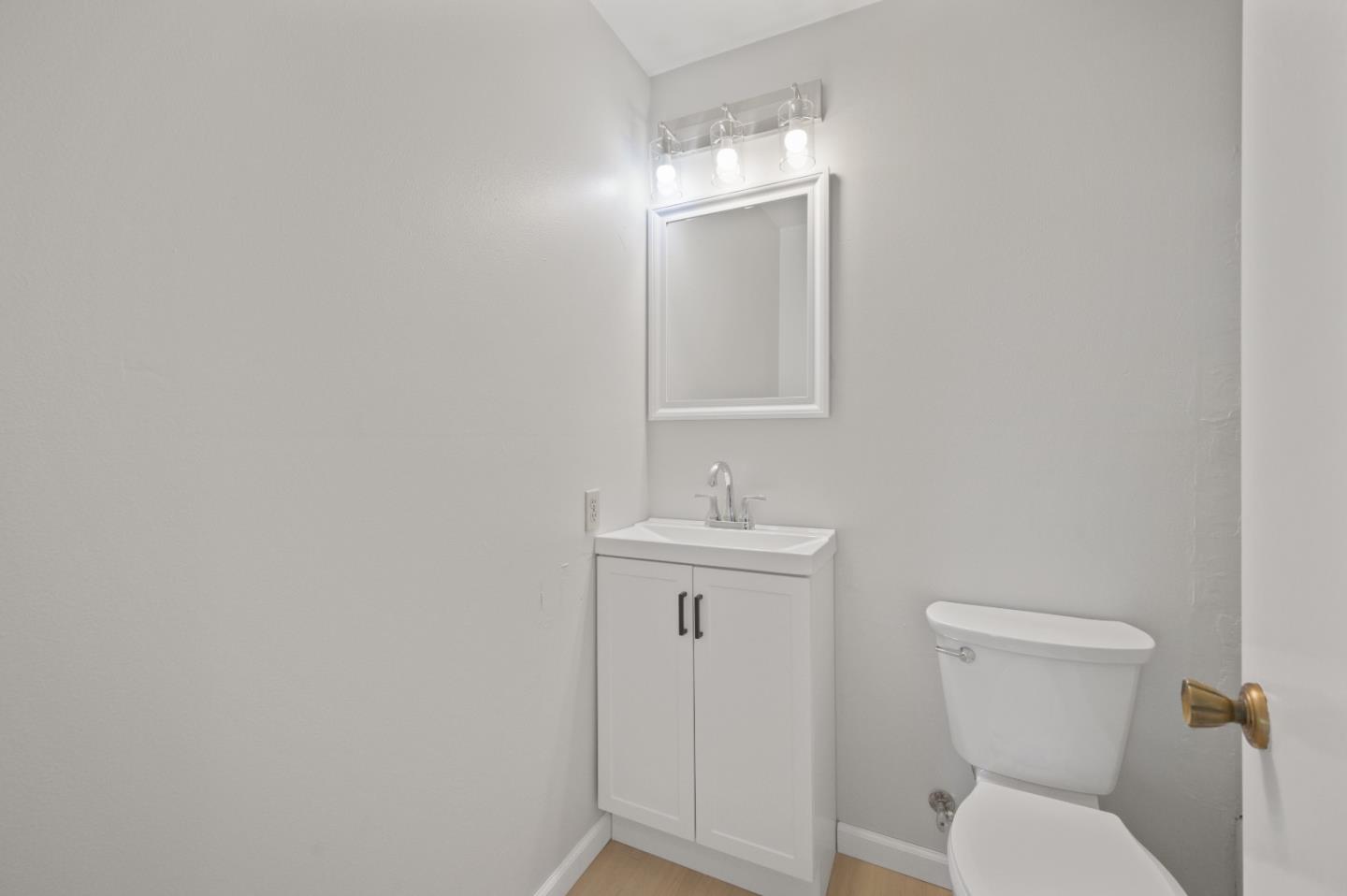 Detail Gallery Image 21 of 23 For 774 Blossom Hill Rd #2,  San Jose,  CA 95123 - 2 Beds | 1 Baths
