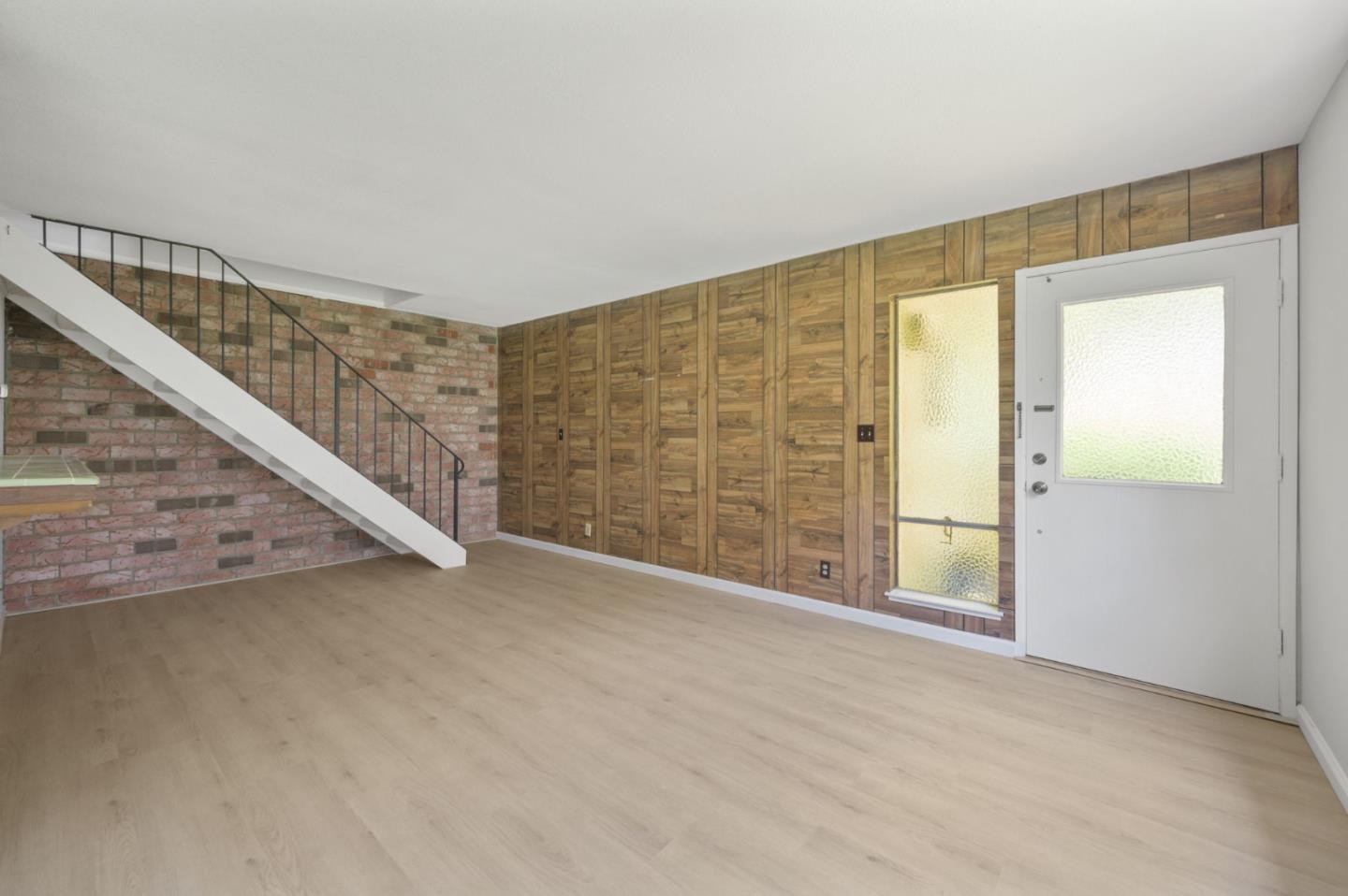 Detail Gallery Image 5 of 23 For 774 Blossom Hill Rd #2,  San Jose,  CA 95123 - 2 Beds | 1 Baths