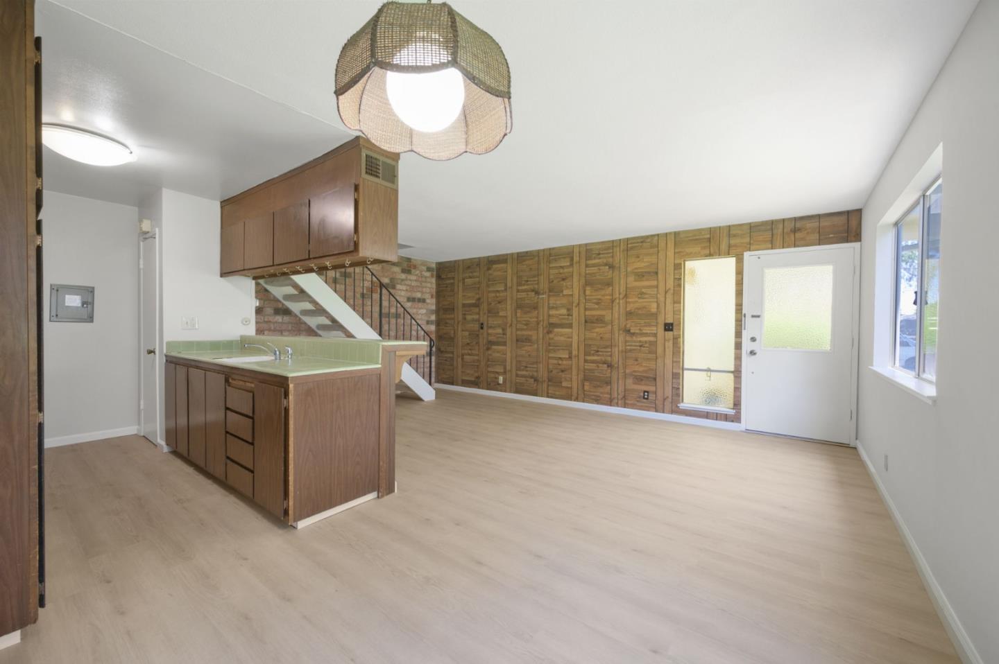 Detail Gallery Image 8 of 23 For 774 Blossom Hill Rd #2,  San Jose,  CA 95123 - 2 Beds | 1 Baths