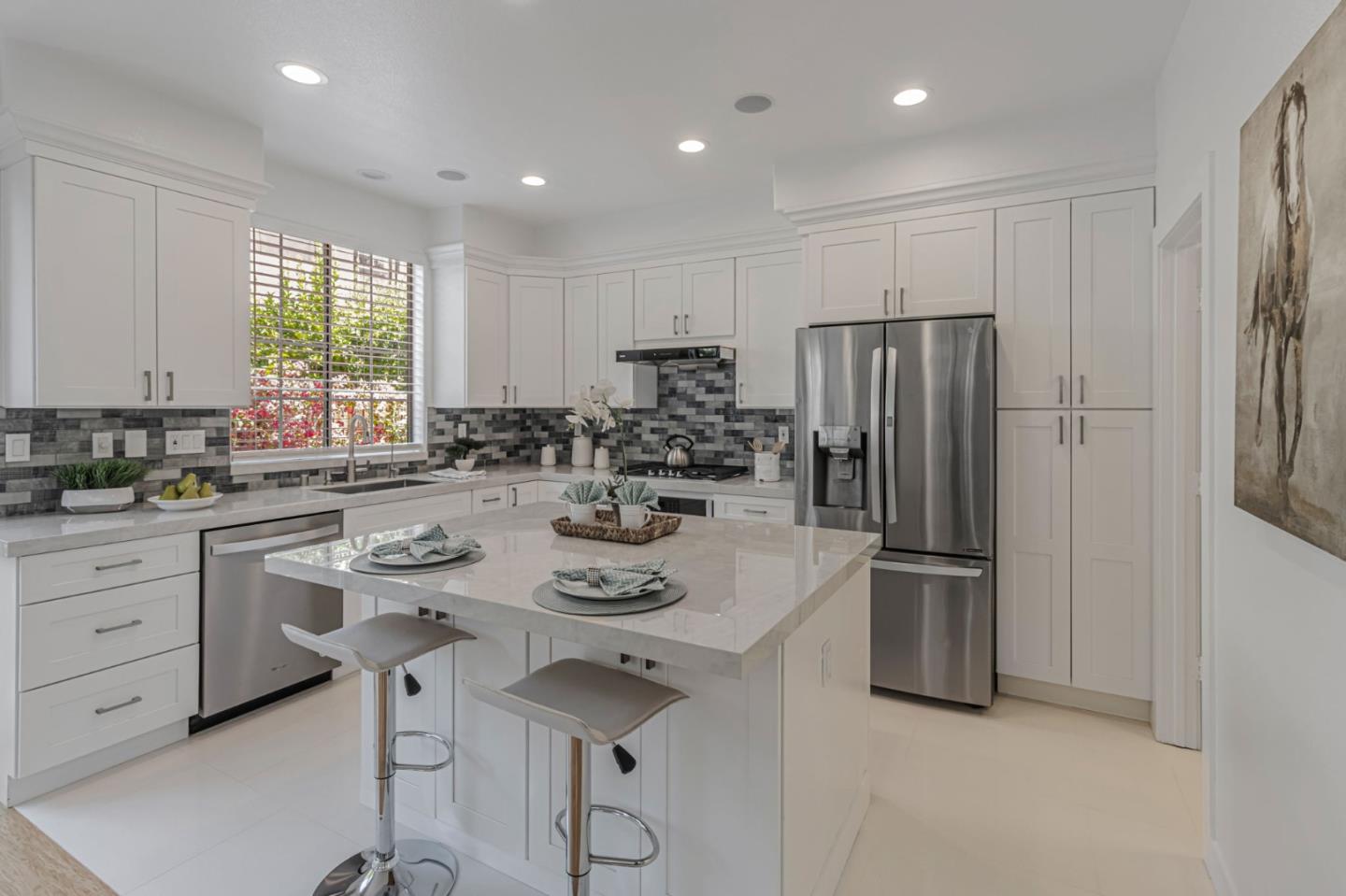 Detail Gallery Image 13 of 59 For 2871 Rubino Cir, San Jose,  CA 95125 - 4 Beds | 2/1 Baths
