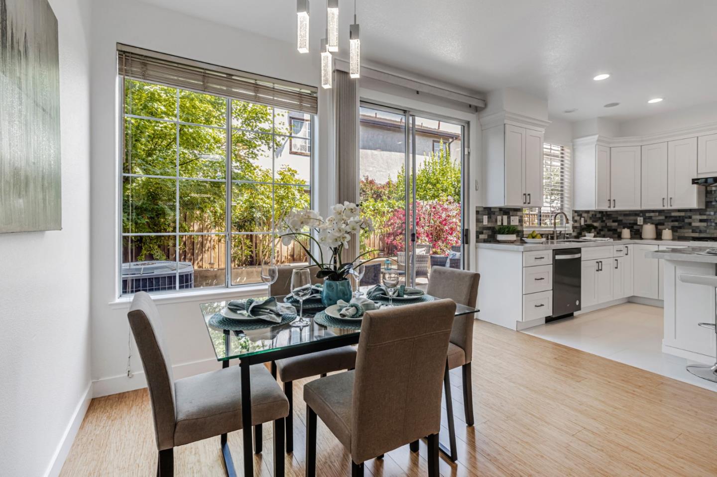Detail Gallery Image 19 of 59 For 2871 Rubino Cir, San Jose,  CA 95125 - 4 Beds | 2/1 Baths