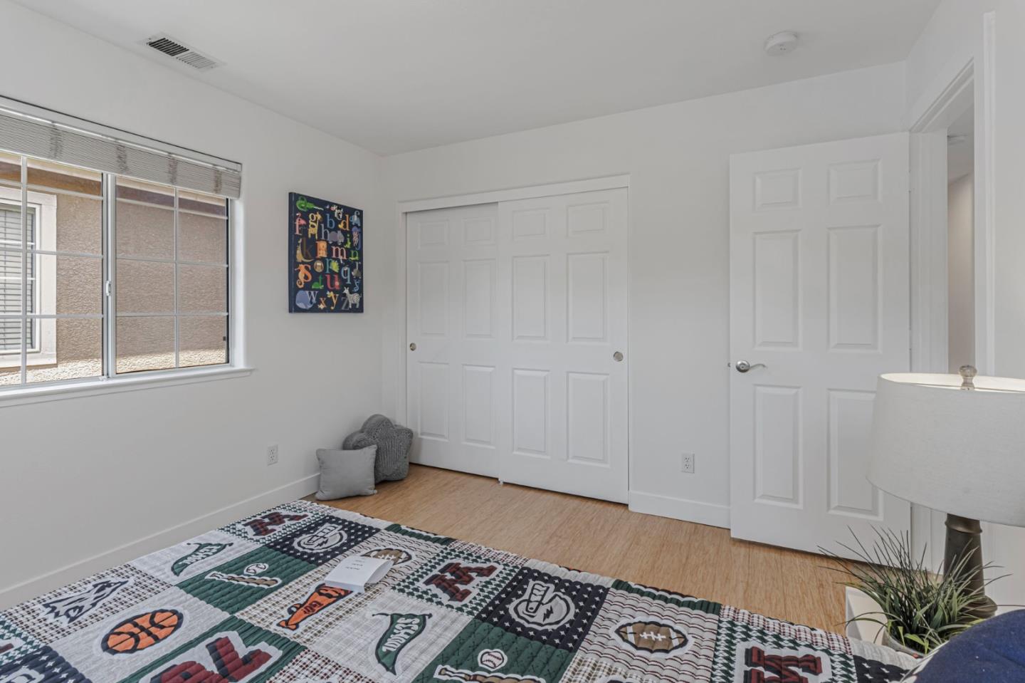 Detail Gallery Image 22 of 59 For 2871 Rubino Cir, San Jose,  CA 95125 - 4 Beds | 2/1 Baths