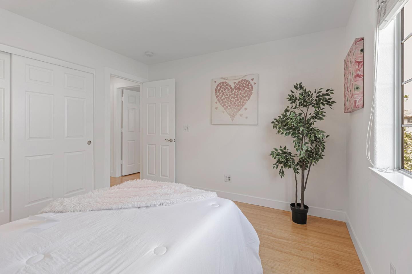 Detail Gallery Image 25 of 59 For 2871 Rubino Cir, San Jose,  CA 95125 - 4 Beds | 2/1 Baths