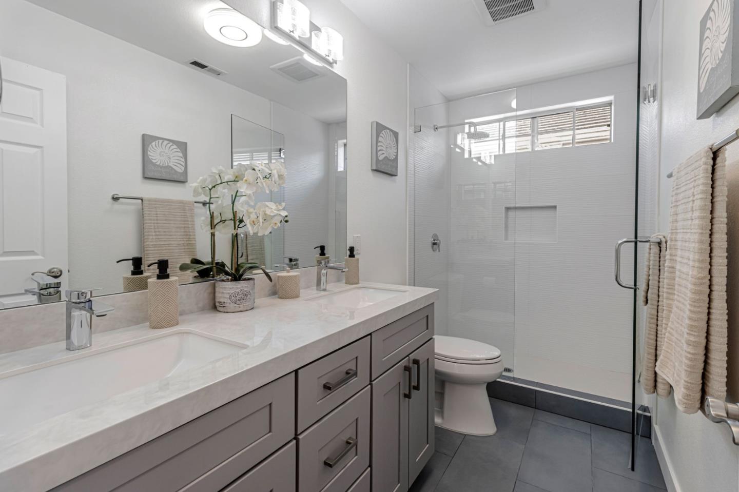 Detail Gallery Image 27 of 59 For 2871 Rubino Cir, San Jose,  CA 95125 - 4 Beds | 2/1 Baths