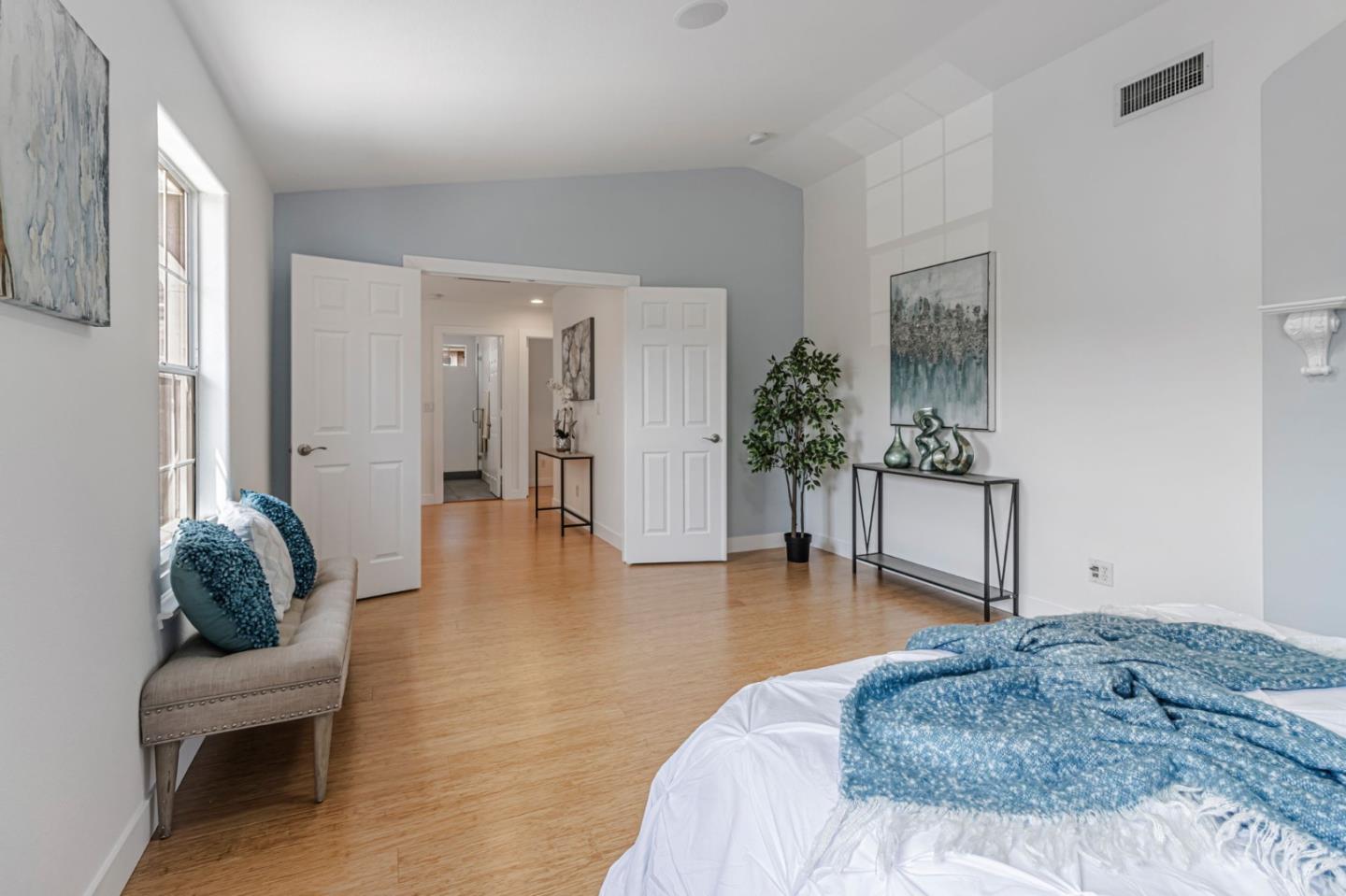 Detail Gallery Image 31 of 59 For 2871 Rubino Cir, San Jose,  CA 95125 - 4 Beds | 2/1 Baths