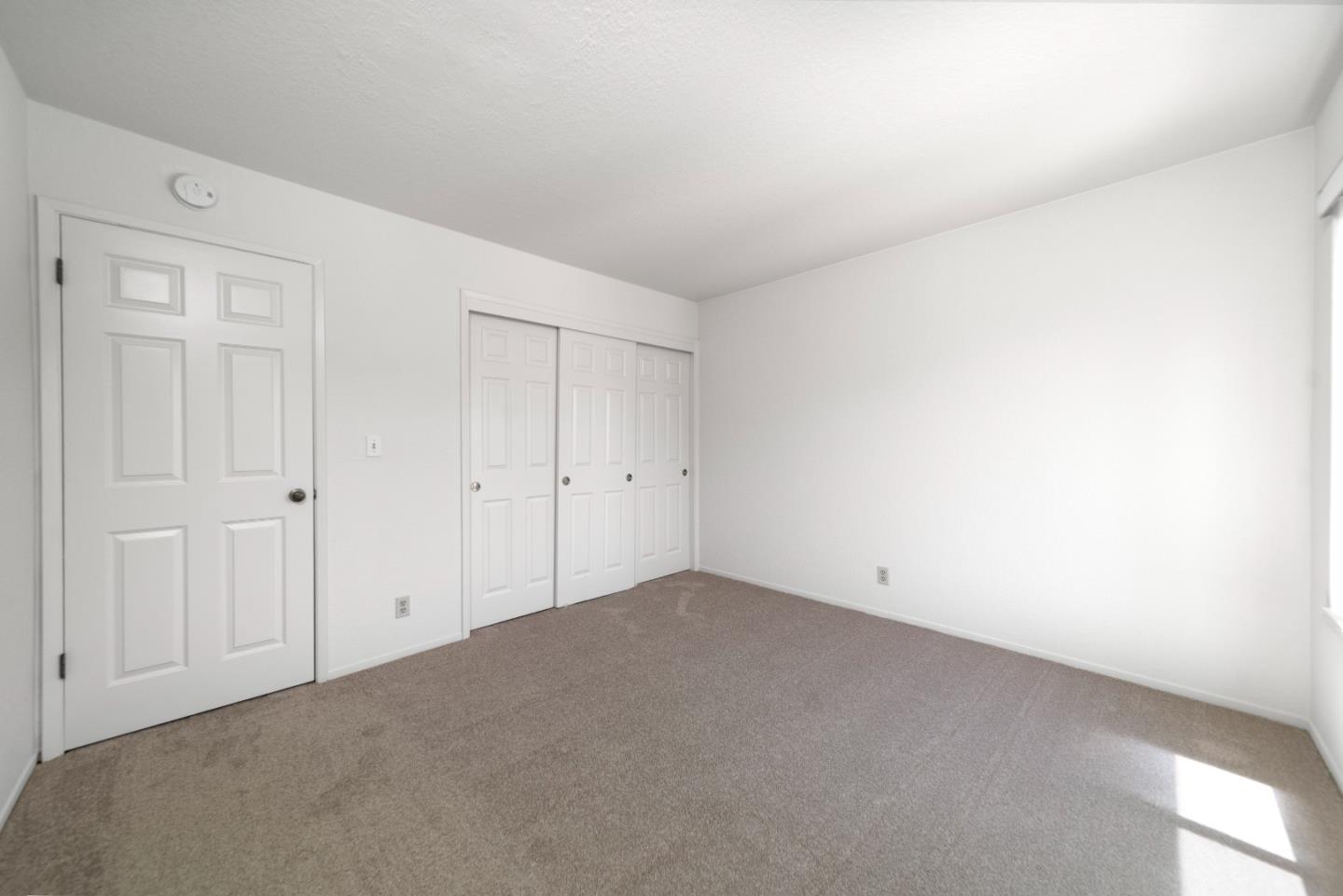 Detail Gallery Image 19 of 24 For 1555 Hecker Pass Rd #C101,  Gilroy,  CA 95020 - 2 Beds | 1/1 Baths