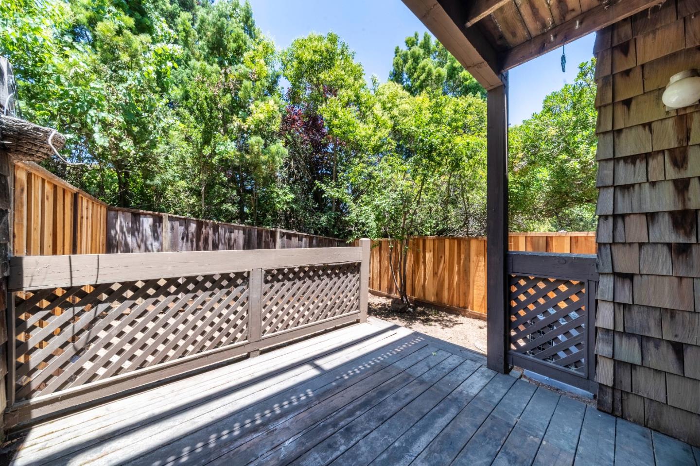 Detail Gallery Image 21 of 24 For 1555 Hecker Pass Rd #C101,  Gilroy,  CA 95020 - 2 Beds | 1/1 Baths