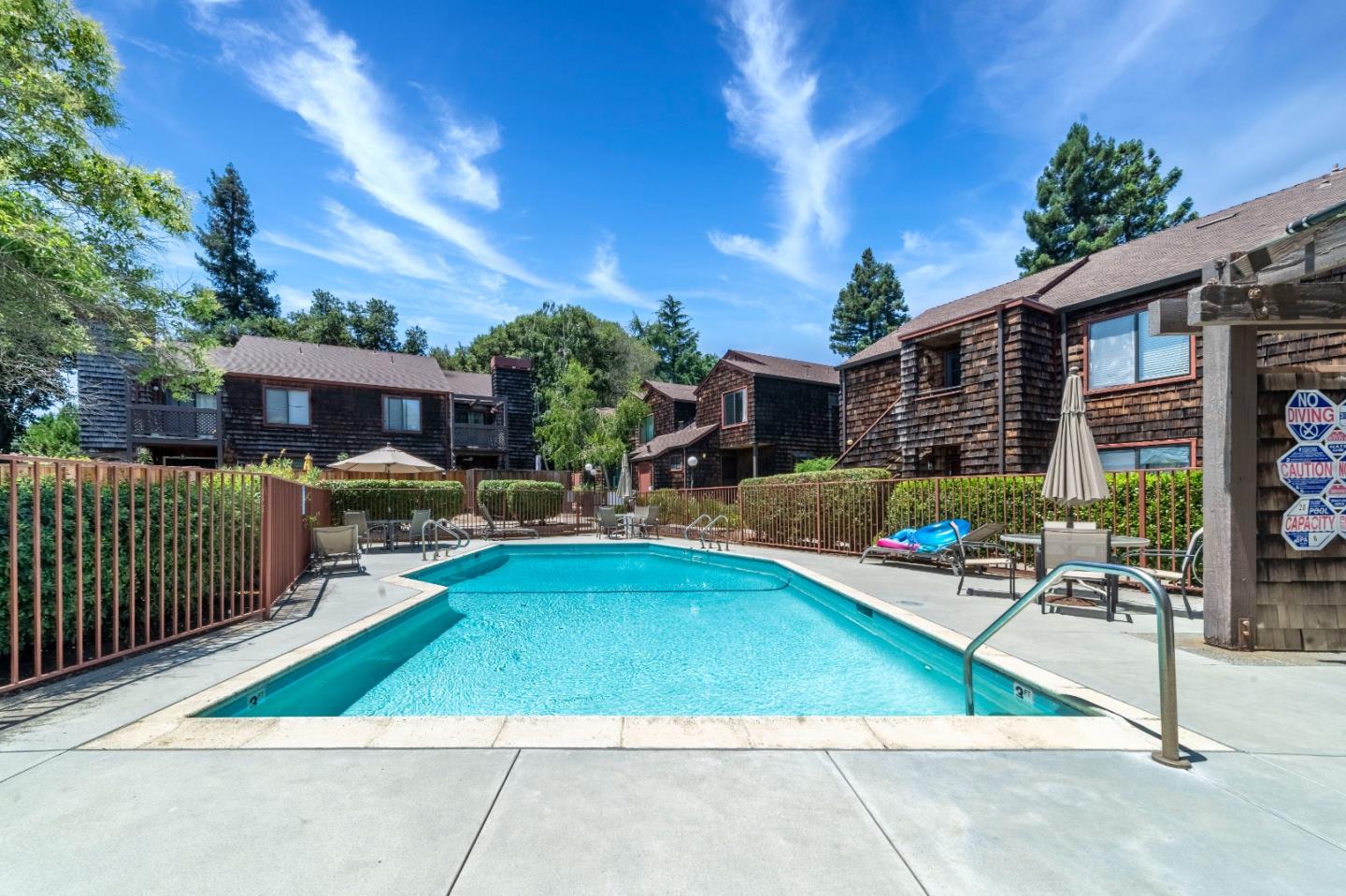 Detail Gallery Image 24 of 24 For 1555 Hecker Pass Rd #C101,  Gilroy,  CA 95020 - 2 Beds | 1/1 Baths