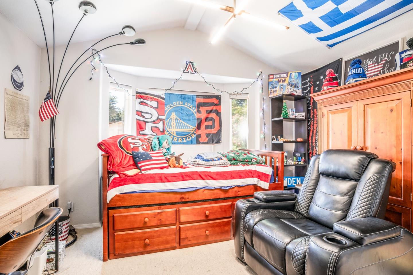 Detail Gallery Image 39 of 60 For 715 Sonora Ave, El Granada,  CA 94018 - 3 Beds | 2 Baths