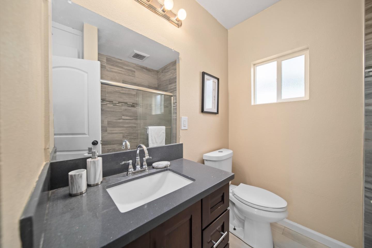 Detail Gallery Image 22 of 31 For 3710 Smith St, Union City,  CA 94587 - 4 Beds | 2 Baths