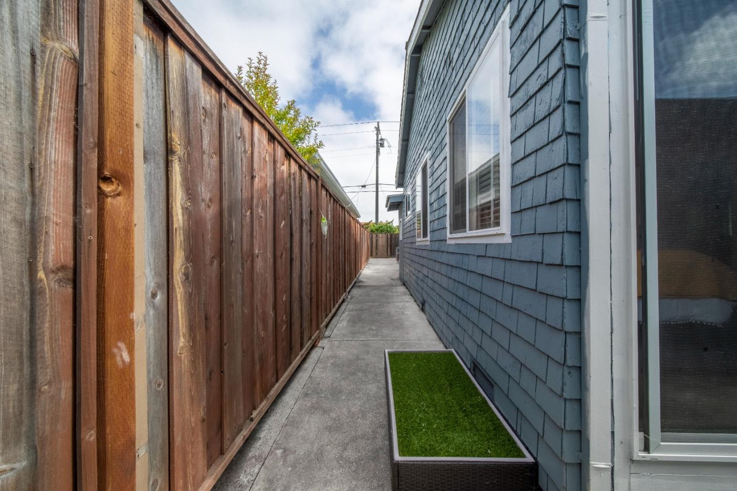 Detail Gallery Image 30 of 31 For 3710 Smith St, Union City,  CA 94587 - 4 Beds | 2 Baths
