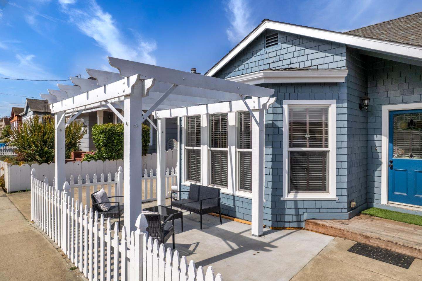 Detail Gallery Image 4 of 31 For 3710 Smith St, Union City,  CA 94587 - 4 Beds | 2 Baths