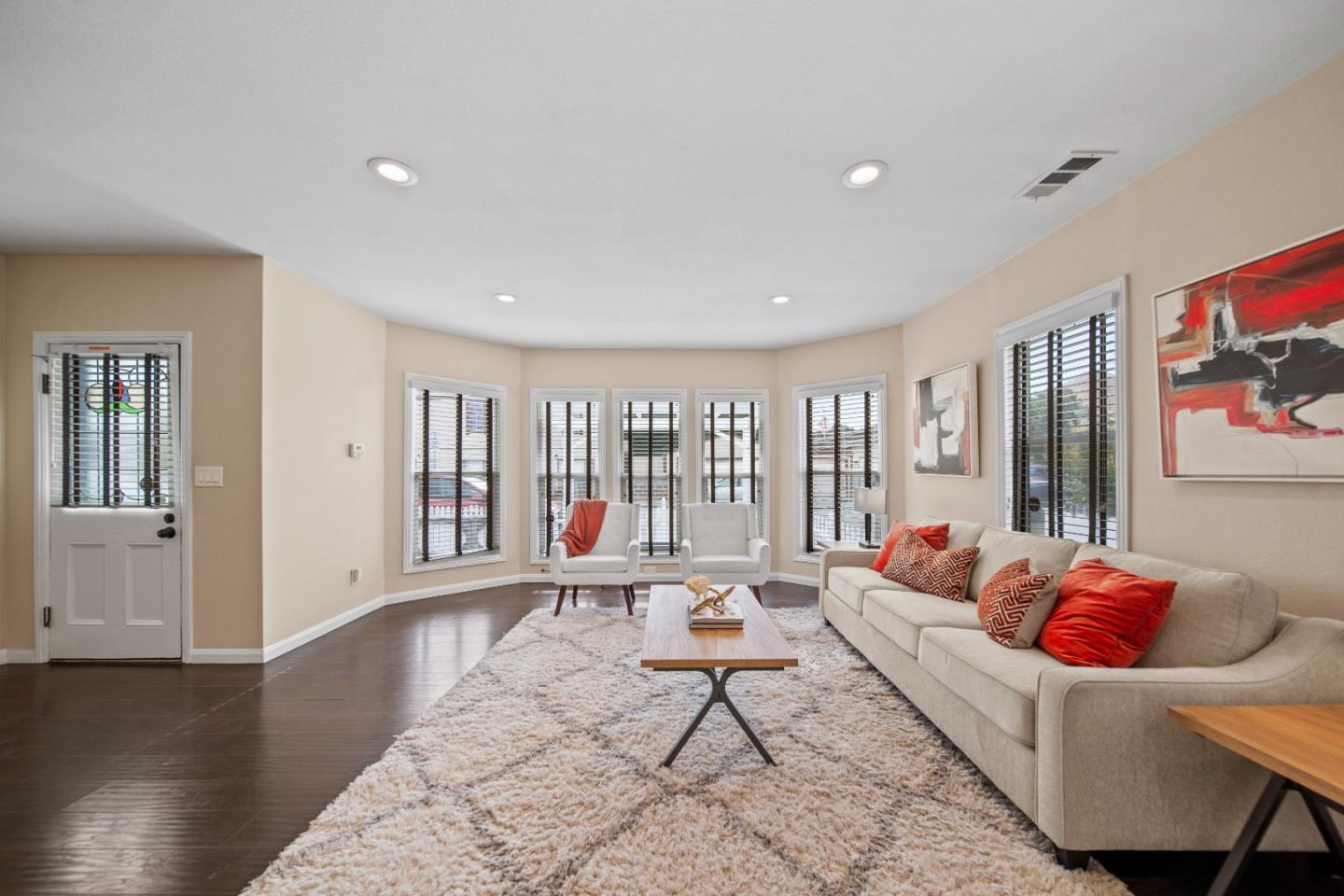 Detail Gallery Image 8 of 31 For 3710 Smith St, Union City,  CA 94587 - 4 Beds | 2 Baths