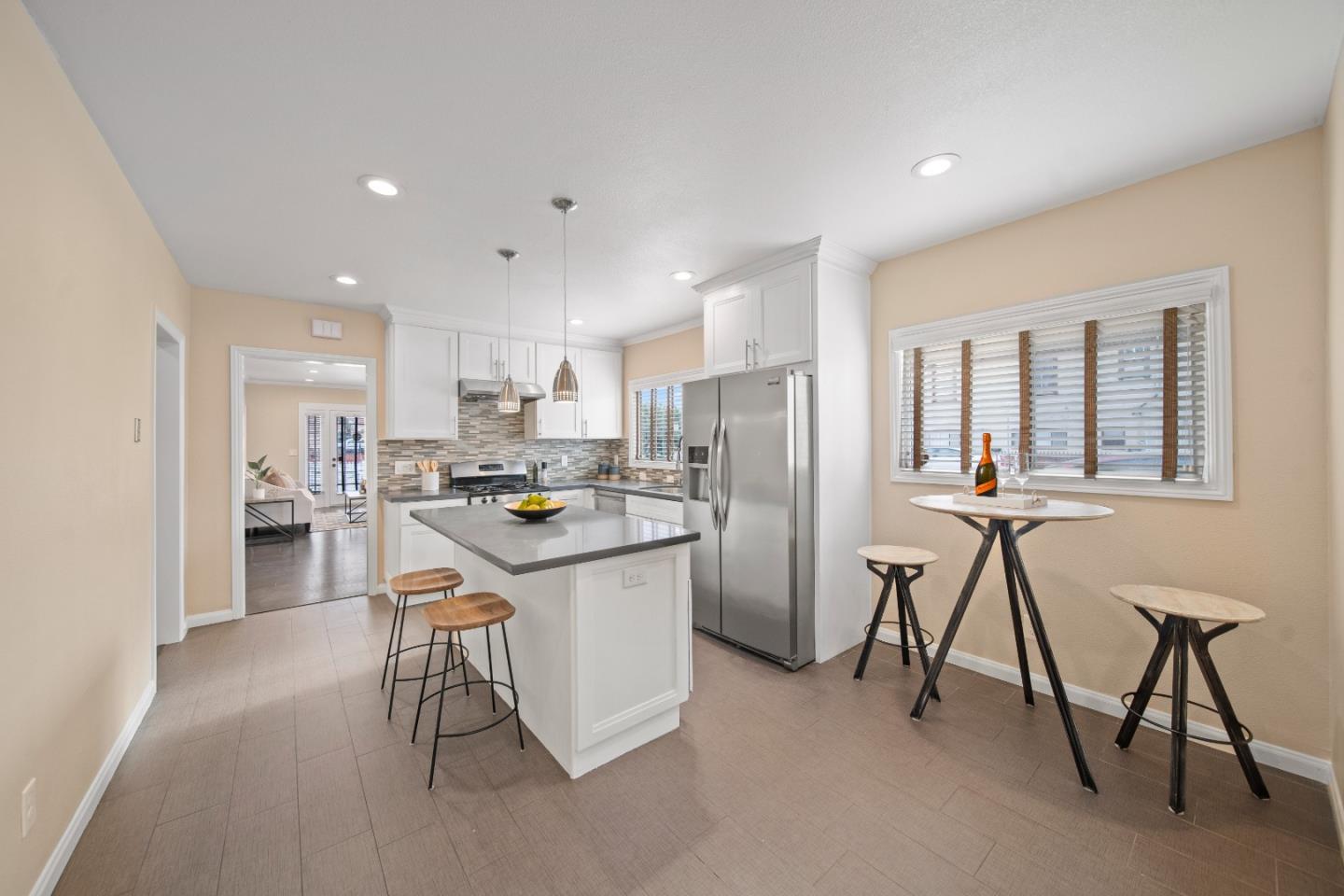 Detail Gallery Image 9 of 31 For 3710 Smith St, Union City,  CA 94587 - 4 Beds | 2 Baths