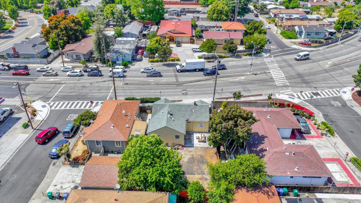 Detail Gallery Image 24 of 27 For 215 Winton Ave, Hayward,  CA 94544 - 2 Beds | 1 Baths