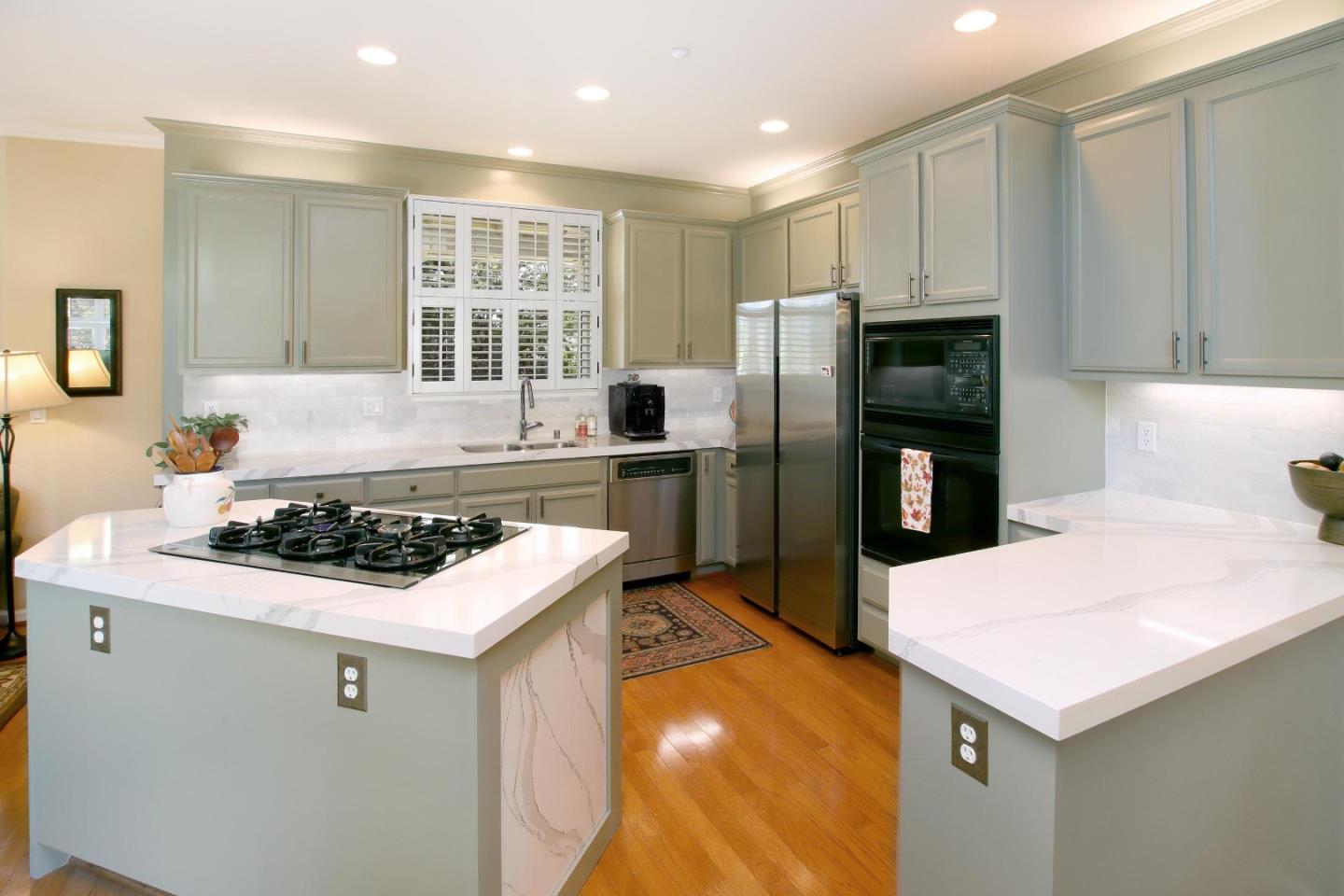 Detail Gallery Image 12 of 42 For 332 Meder St, Santa Cruz,  CA 95060 - 4 Beds | 3/1 Baths