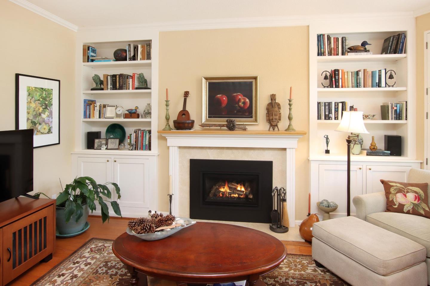 Detail Gallery Image 18 of 42 For 332 Meder St, Santa Cruz,  CA 95060 - 4 Beds | 3/1 Baths