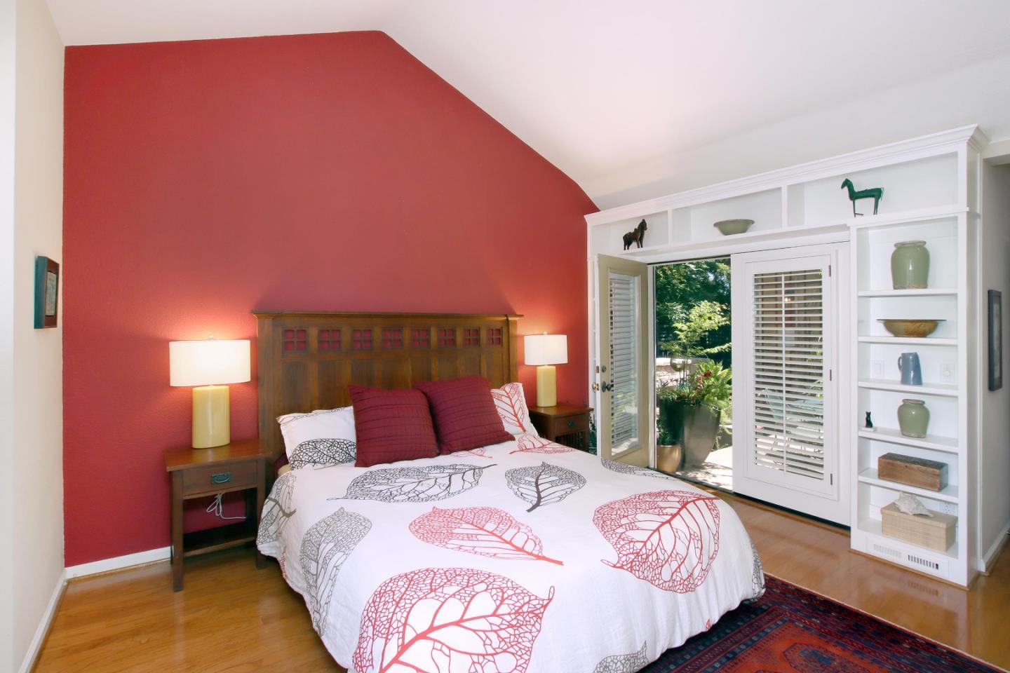 Detail Gallery Image 21 of 42 For 332 Meder St, Santa Cruz,  CA 95060 - 4 Beds | 3/1 Baths