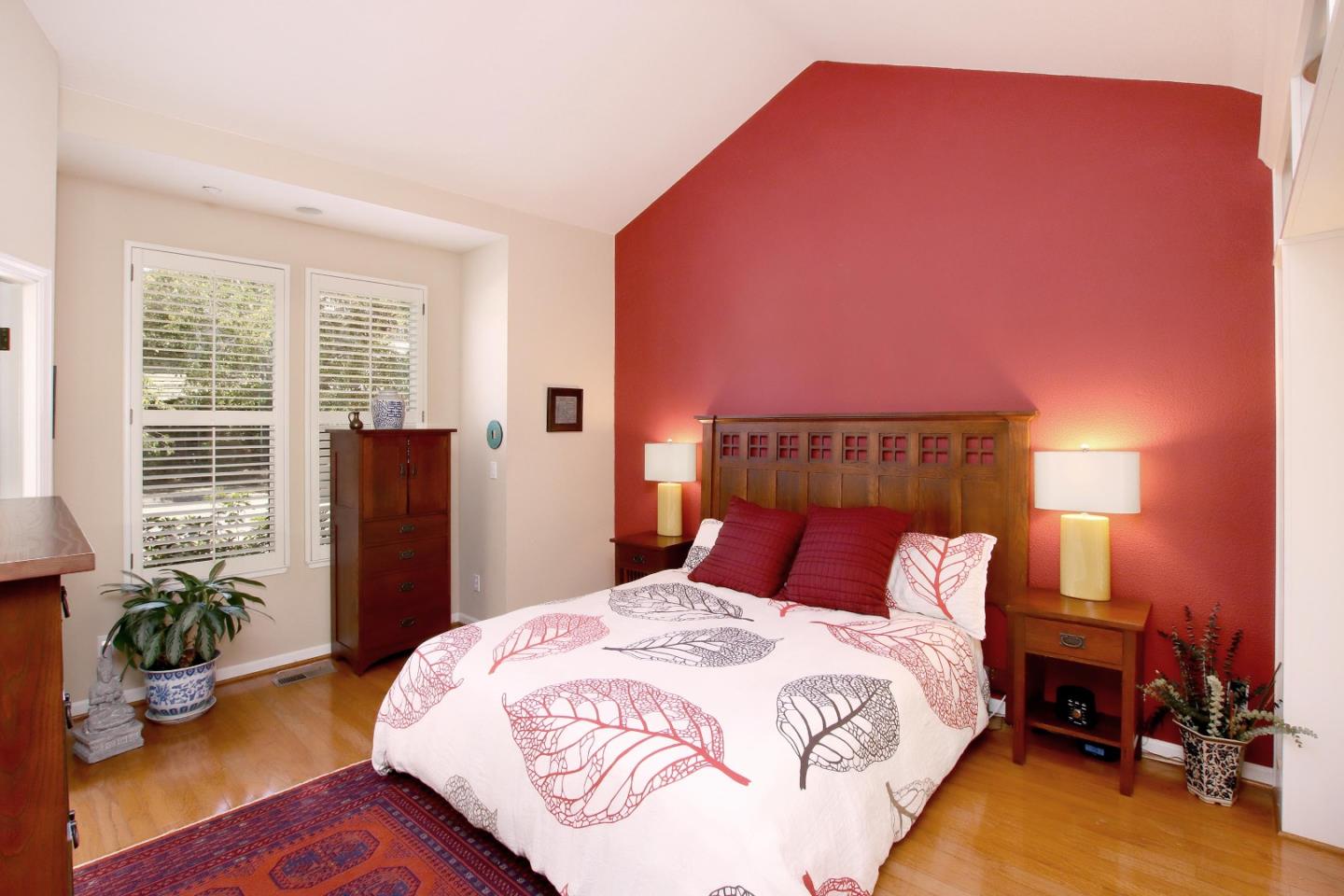 Detail Gallery Image 22 of 42 For 332 Meder St, Santa Cruz,  CA 95060 - 4 Beds | 3/1 Baths