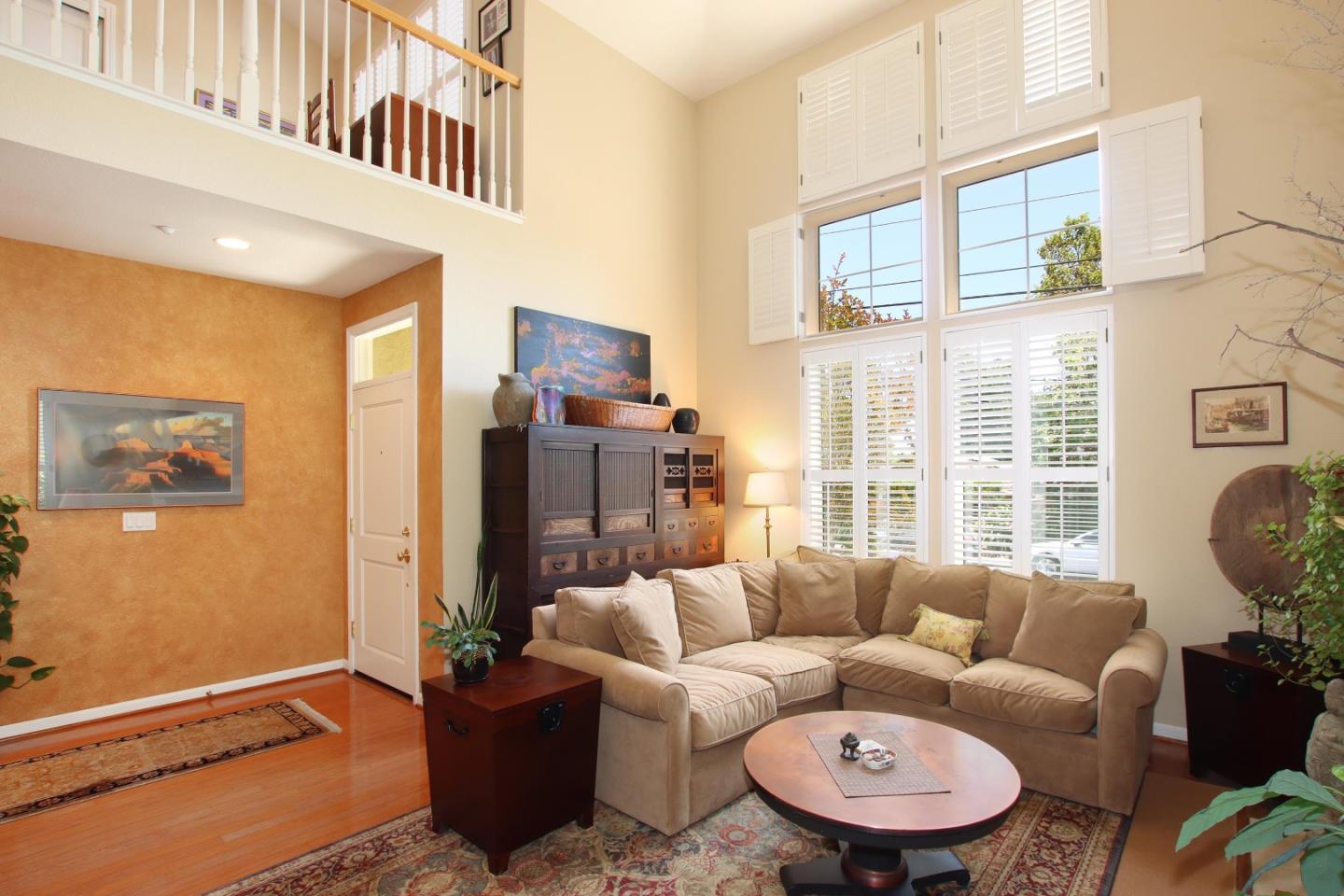 Detail Gallery Image 5 of 42 For 332 Meder St, Santa Cruz,  CA 95060 - 4 Beds | 3/1 Baths