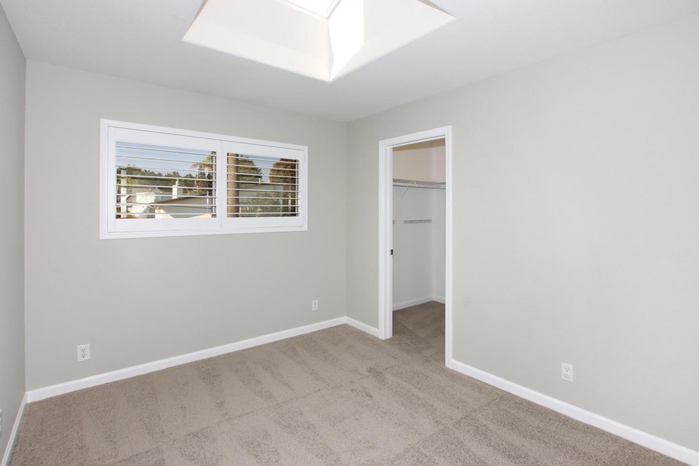 Detail Gallery Image 20 of 34 For 217 Valencia Ave, Aptos,  CA 95003 - 5 Beds | 3 Baths