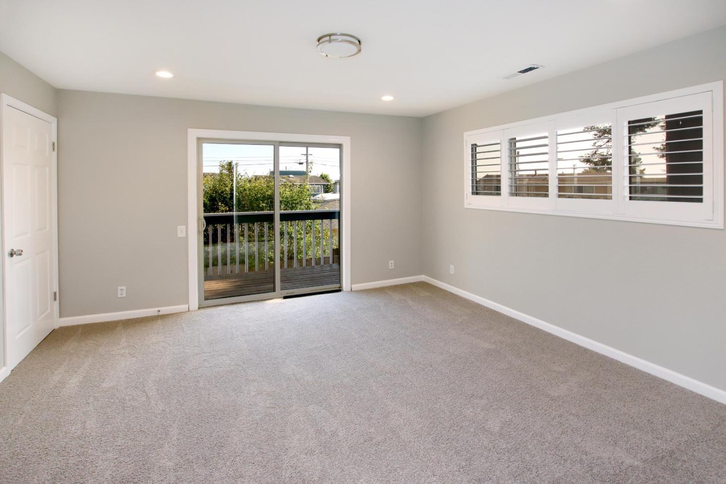 Detail Gallery Image 21 of 34 For 217 Valencia Ave, Aptos,  CA 95003 - 5 Beds | 3 Baths