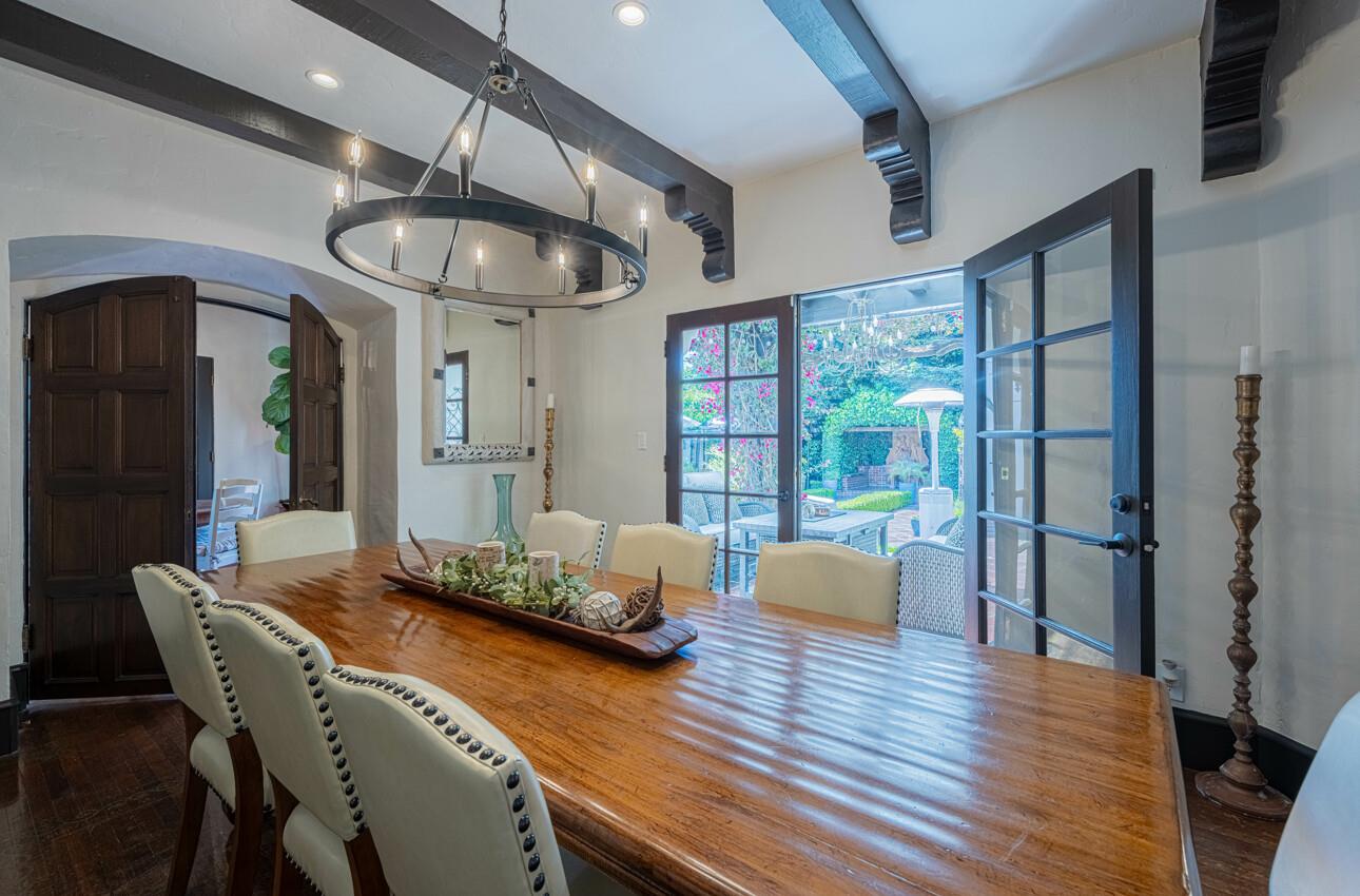 Detail Gallery Image 22 of 86 For 1 Santa Lucia Ave, Salinas,  CA 93901 - 6 Beds | 4 Baths