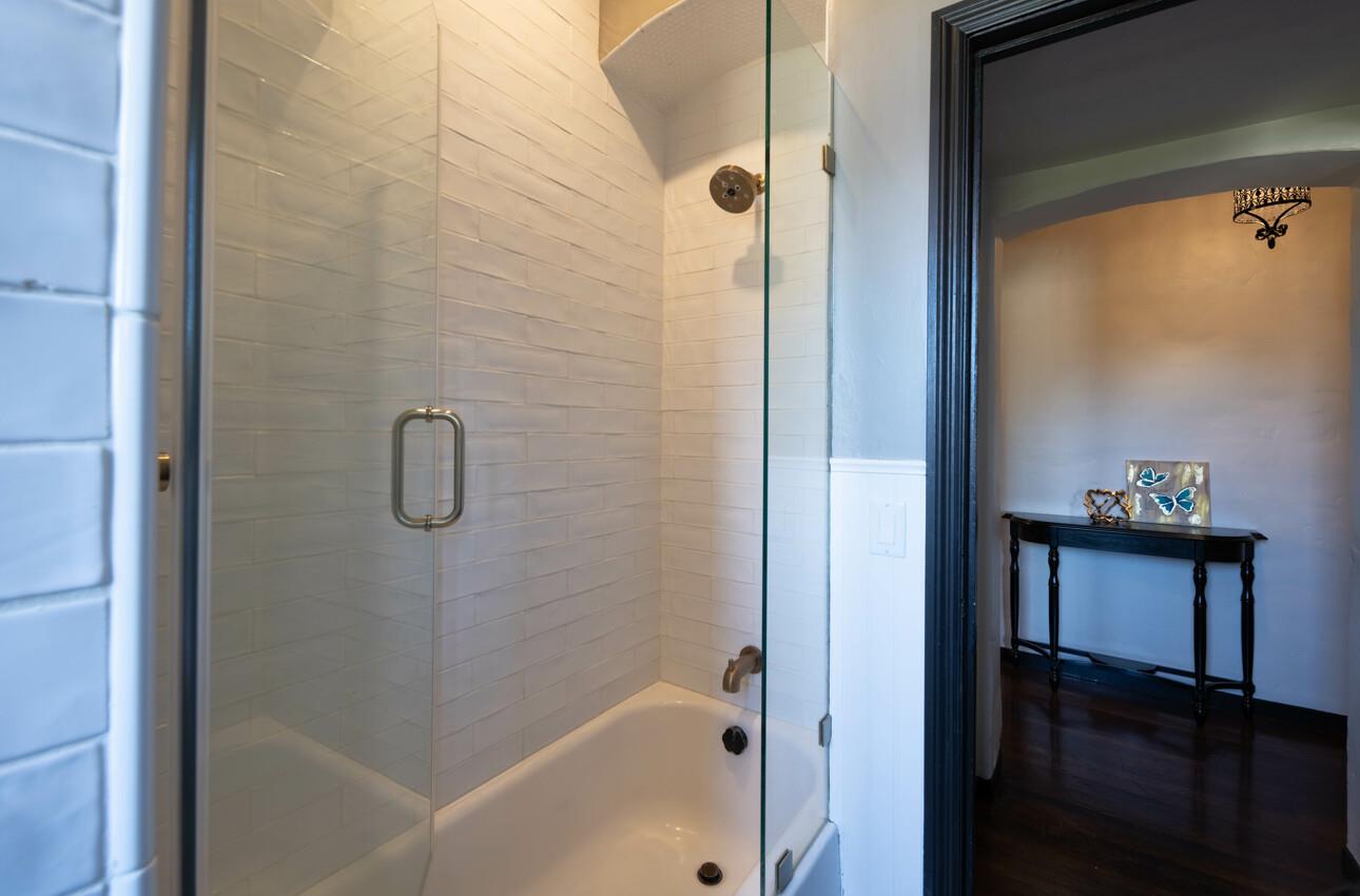 Detail Gallery Image 47 of 86 For 1 Santa Lucia Ave, Salinas,  CA 93901 - 6 Beds | 4 Baths