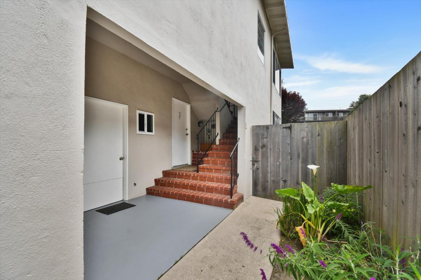 Detail Gallery Image 31 of 57 For 160 Clarendon Rd, Pacifica,  CA 94044 - – Beds | – Baths