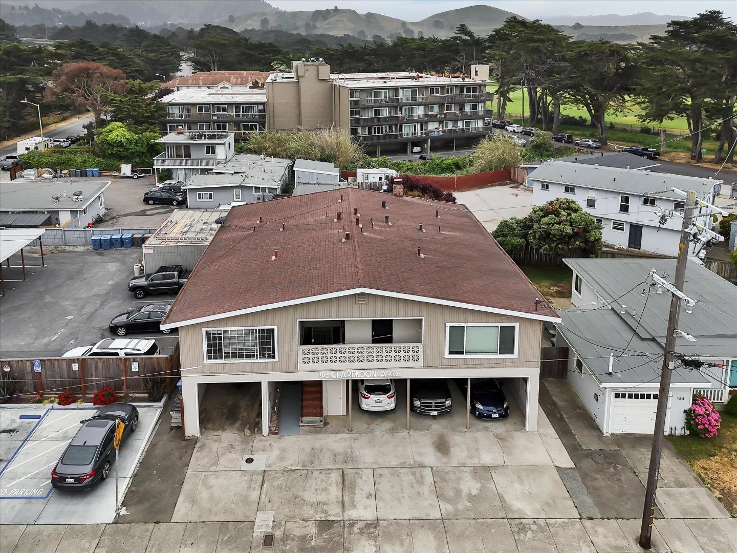 Detail Gallery Image 4 of 57 For 160 Clarendon Rd, Pacifica,  CA 94044 - – Beds | – Baths