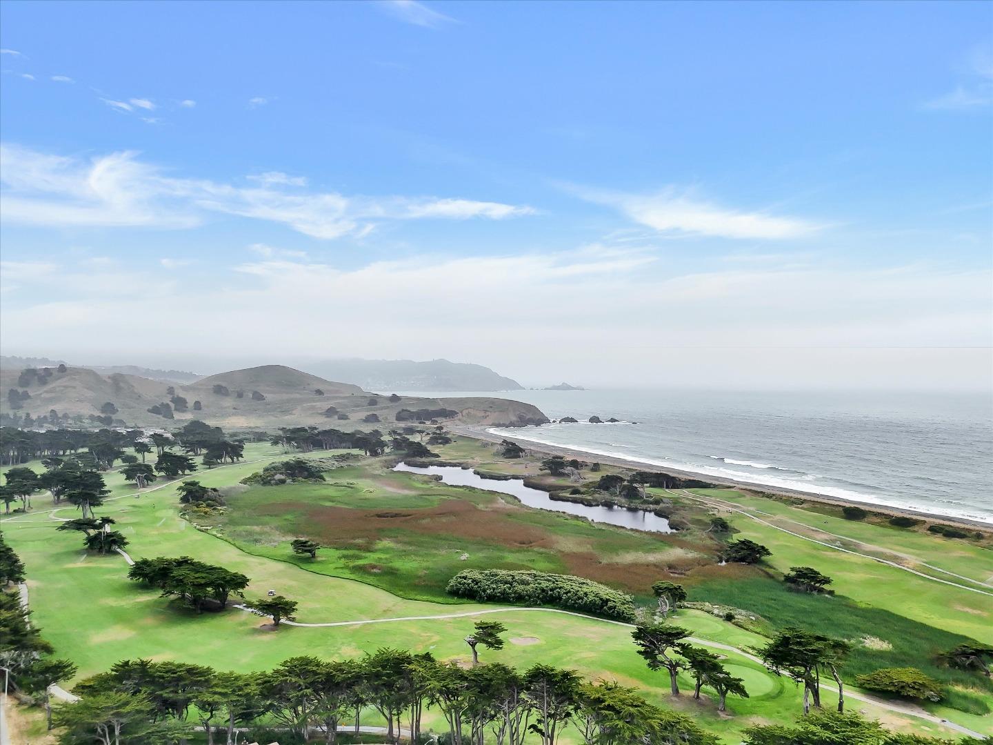 Detail Gallery Image 47 of 57 For 160 Clarendon Rd, Pacifica,  CA 94044 - – Beds | – Baths