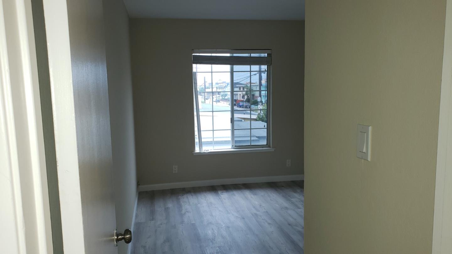 Detail Gallery Image 62 of 82 For 160 Clarendon Rd, Pacifica,  CA 94044 - – Beds | – Baths