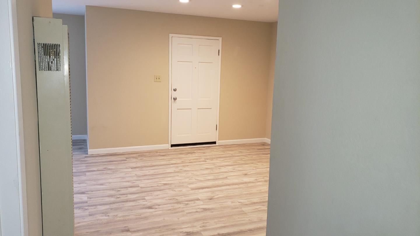 Detail Gallery Image 63 of 82 For 160 Clarendon Rd, Pacifica,  CA 94044 - – Beds | – Baths