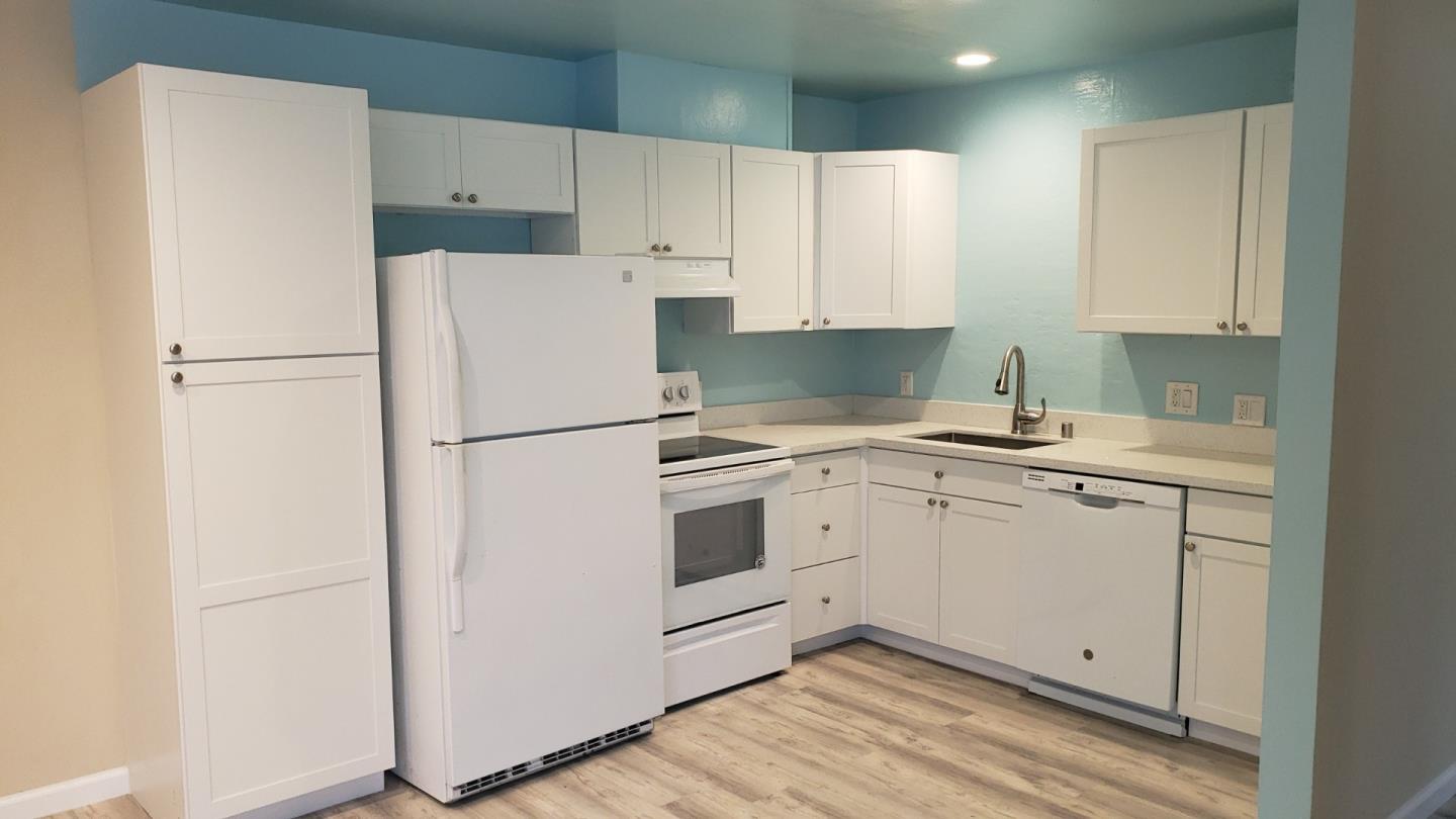 Detail Gallery Image 65 of 82 For 160 Clarendon Rd, Pacifica,  CA 94044 - – Beds | – Baths