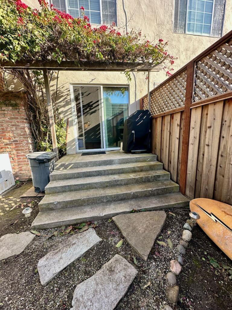 Detail Gallery Image 73 of 82 For 160 Clarendon Rd, Pacifica,  CA 94044 - – Beds | – Baths