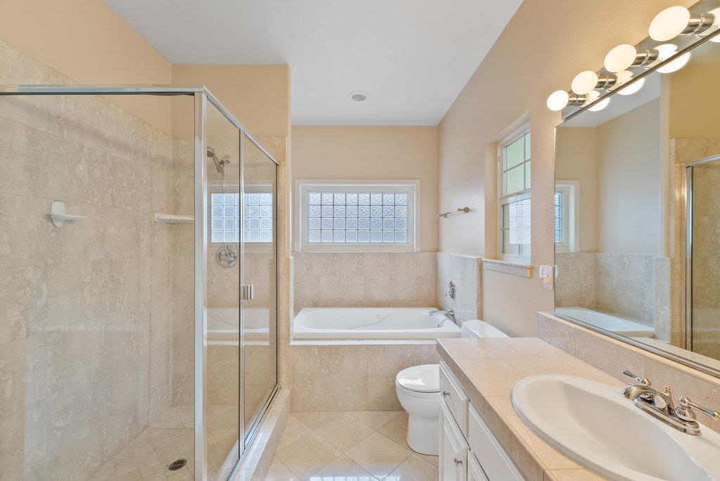Detail Gallery Image 19 of 43 For 721 Paradiso Ct, Soquel,  CA 95073 - 3 Beds | 2/1 Baths