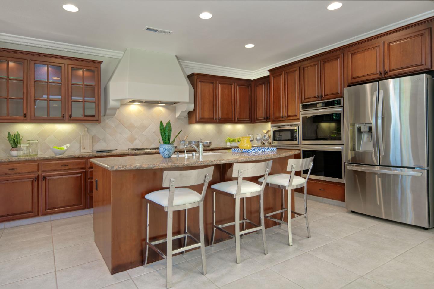 Detail Gallery Image 14 of 80 For 7160 Eagle Ridge Dr, Gilroy,  CA 95020 - 4 Beds | 3 Baths
