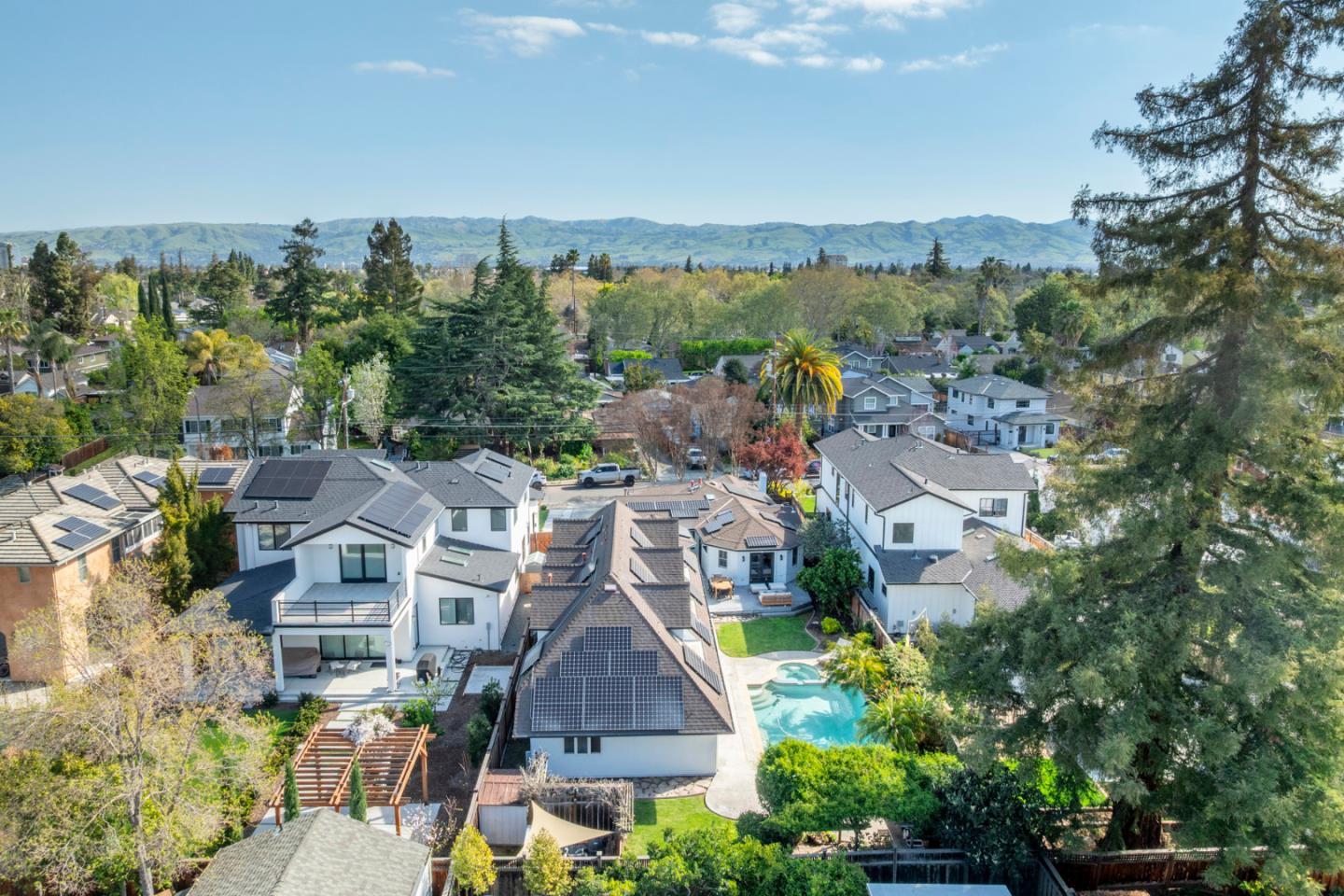 Detail Gallery Image 69 of 78 For 1279 Curtiss Ave, San Jose,  CA 95125 - 6 Beds | 3/1 Baths