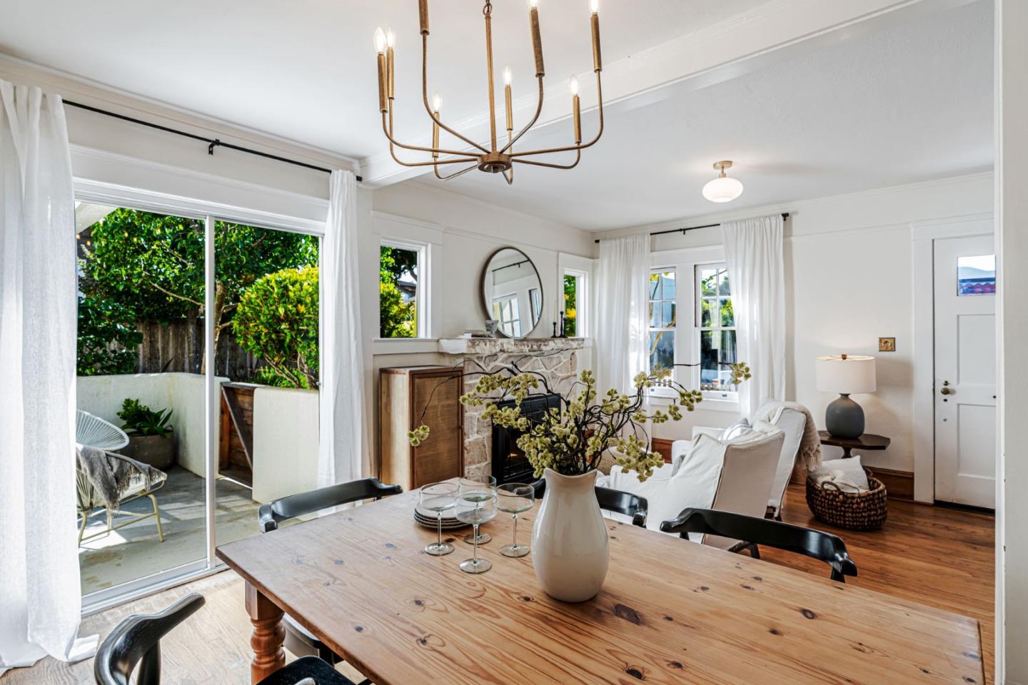 Detail Gallery Image 24 of 65 For 501 7th St, Pacific Grove,  CA 93950 - 2 Beds | 2 Baths